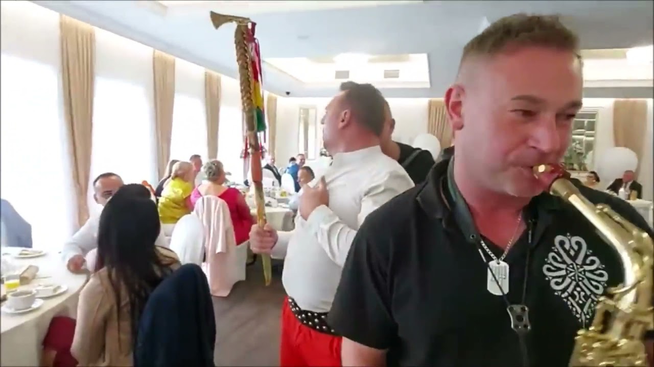 Szalony robi jaja jak cza 🤣🤣🤣🤣 Hit wesela 🤣🤣🙈🙈