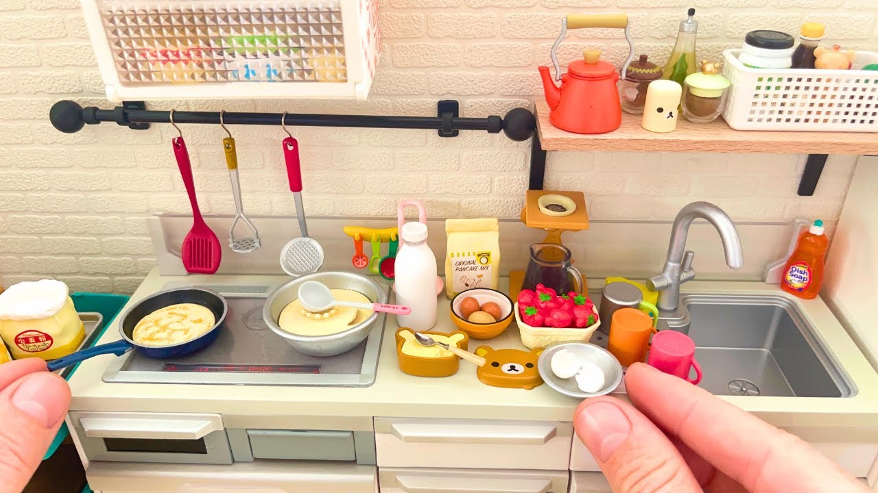 Miniature kitchen set installation ASMR