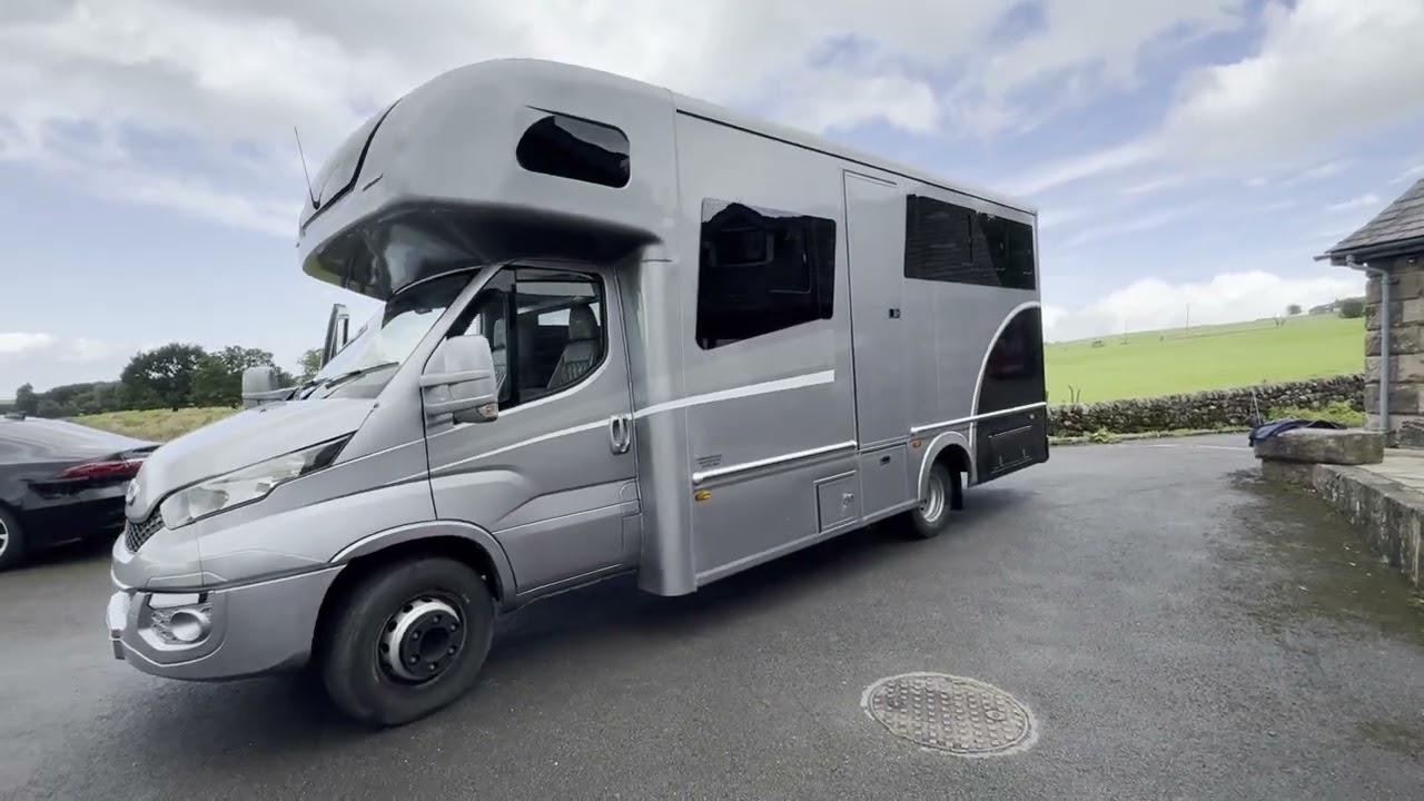 Iveco &T Horsebox