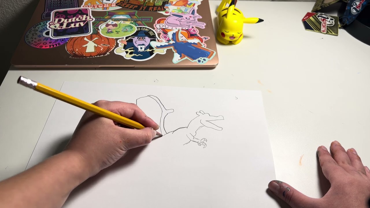 Easy tutorial on how to make Charizard uncolored ￼