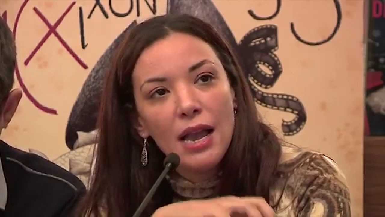 Caf&eacute; con... Loubna Abidar