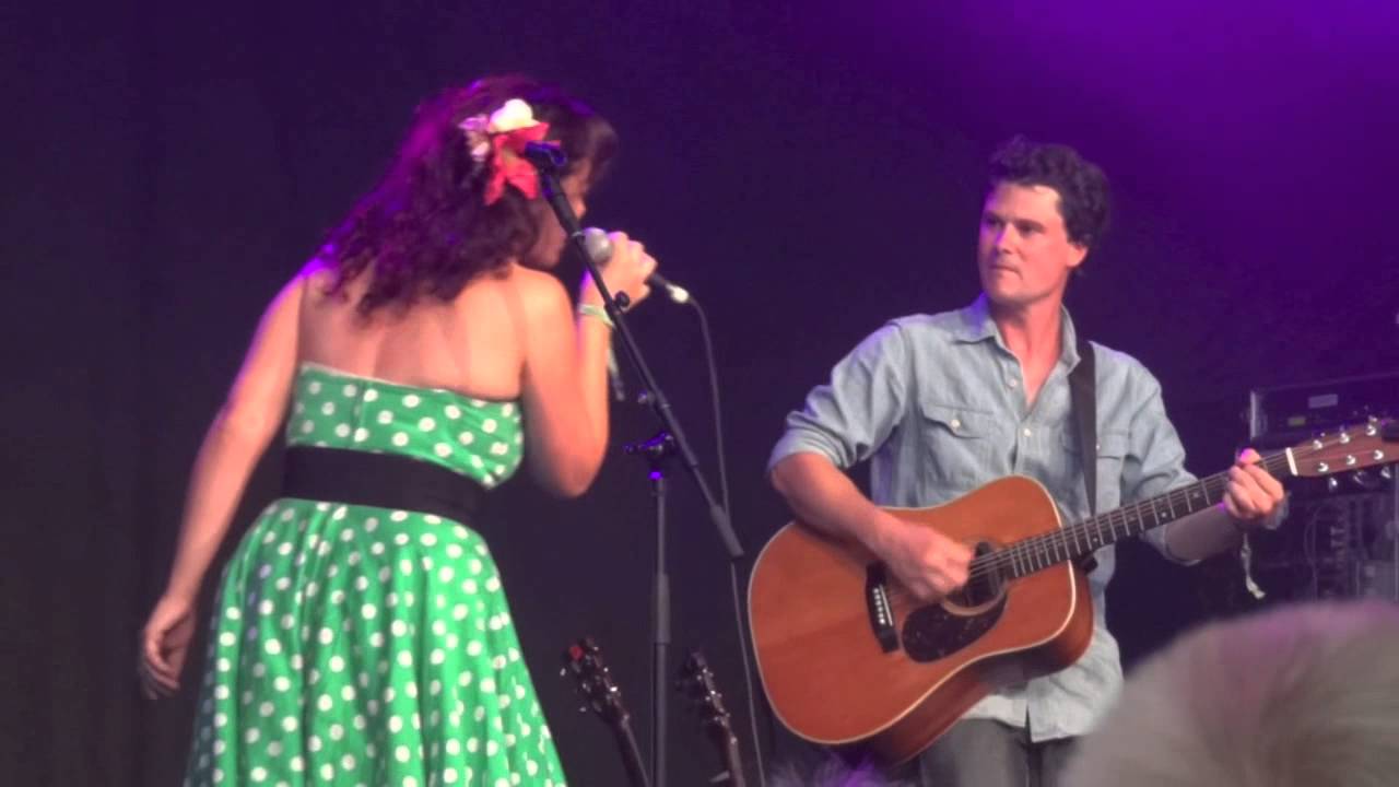 Kathryn Roberts & Sean Lakeman - Standing At My Window - Cambridge Folk Festival 2013