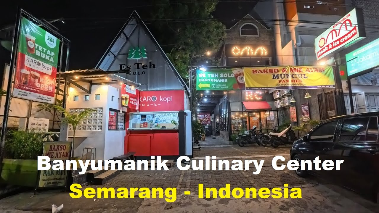 Suasana malam Pusat Kuliner Banyumanik Semarang Indonesia | Jl. Jati Raya