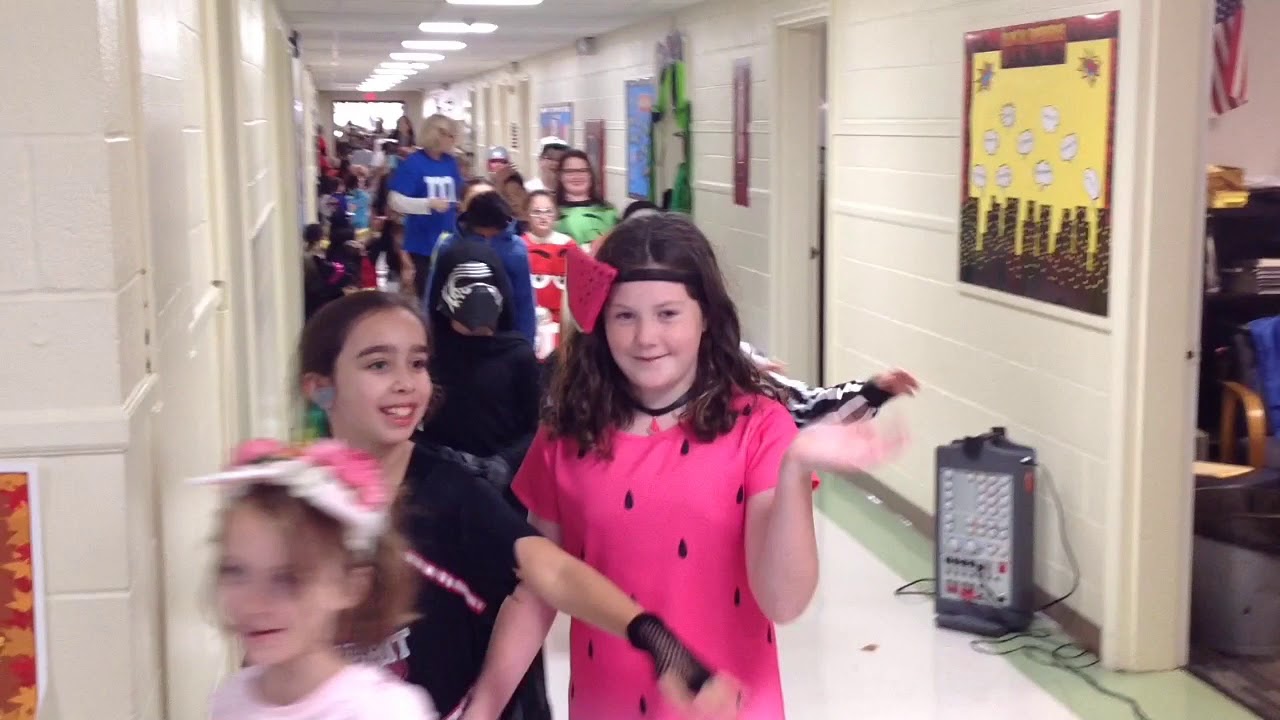 5th Grade Halloween Parade 2017