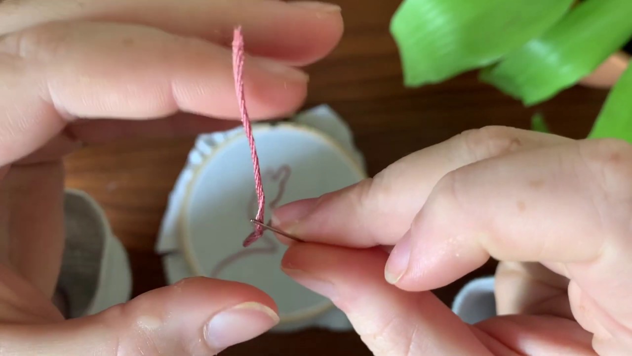 How to Thread a Needle and Tie it Off for Embroidery
