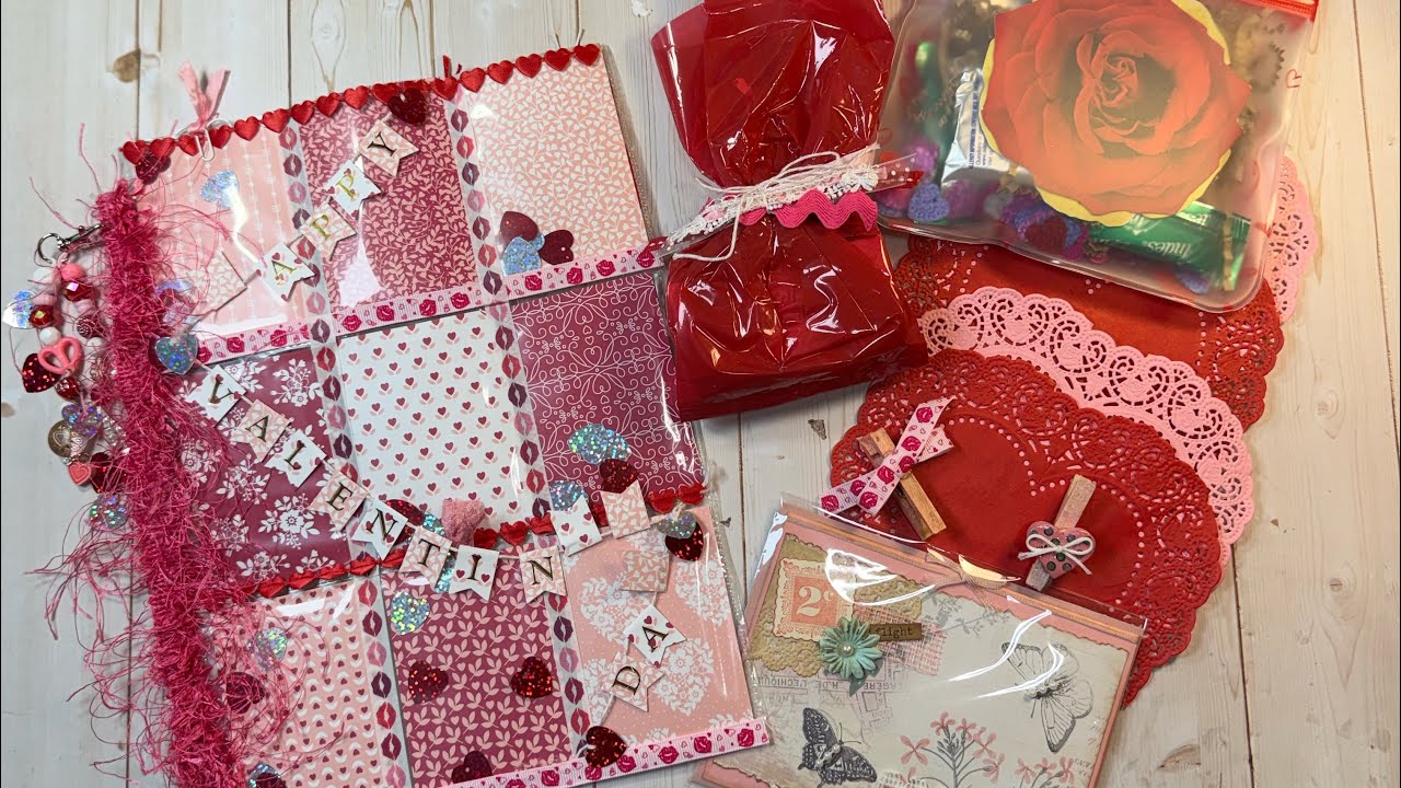 Valentine’s Day Swap Entry #10 from Dawn.  You MUST see this lovely pocket letter! 