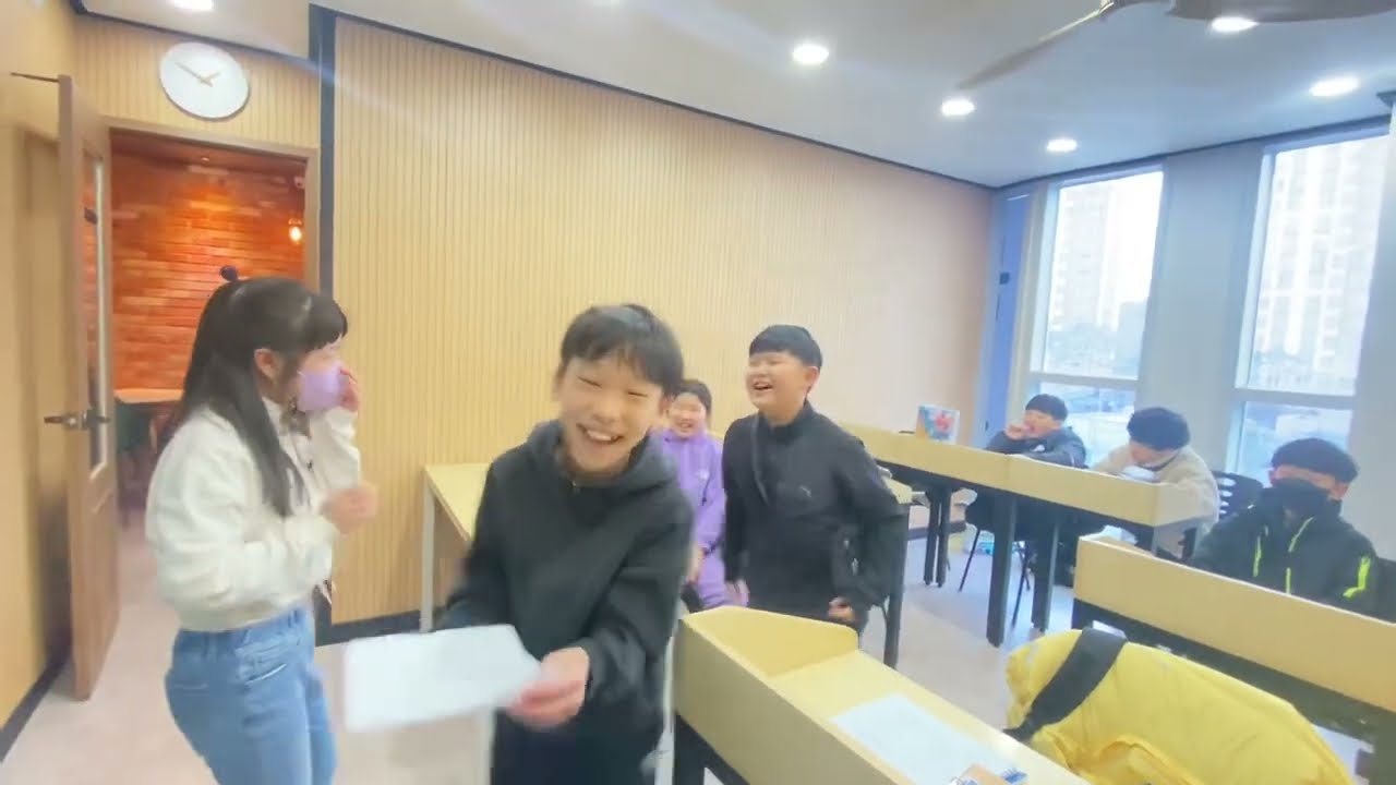 24년 1월 말하기발표 우리학원 연예인들