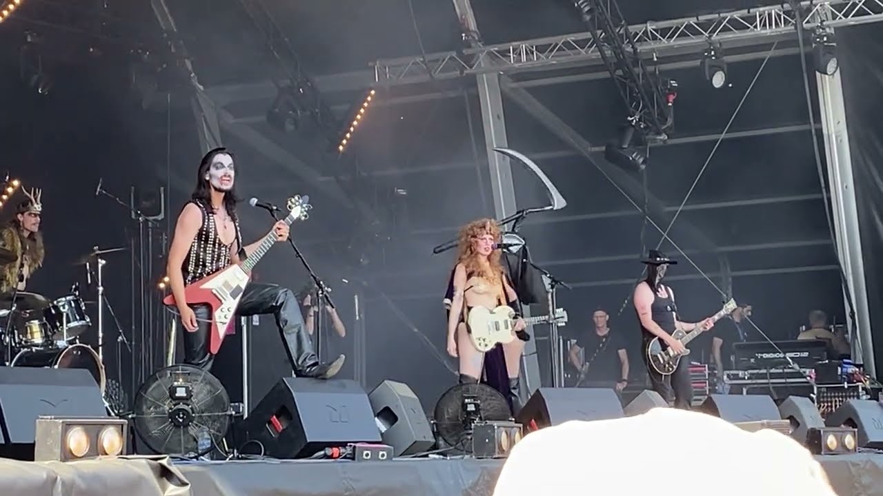 HELLFEST 2025 - Castle Rat 🏰⚔️🐀 - NightBlood (Concert Live Festival) France