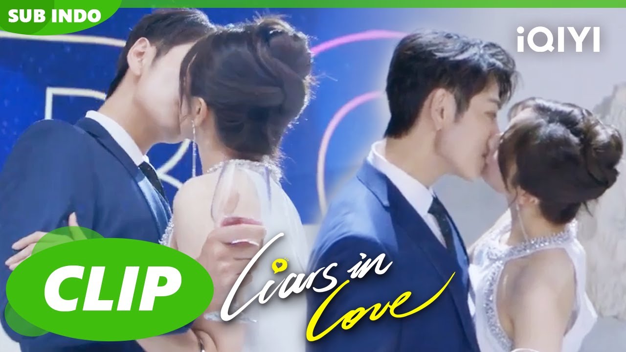 Zhou Yu menolak godaan🙅🏻🙂‍↔️| Liars in Love | CLIP | EP1-3 | iQIYI Indonesia