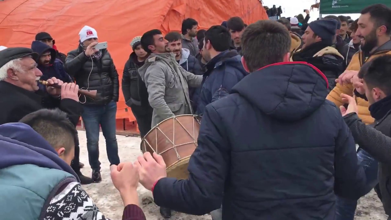 Çıldır Gölünde Bakır Halayı