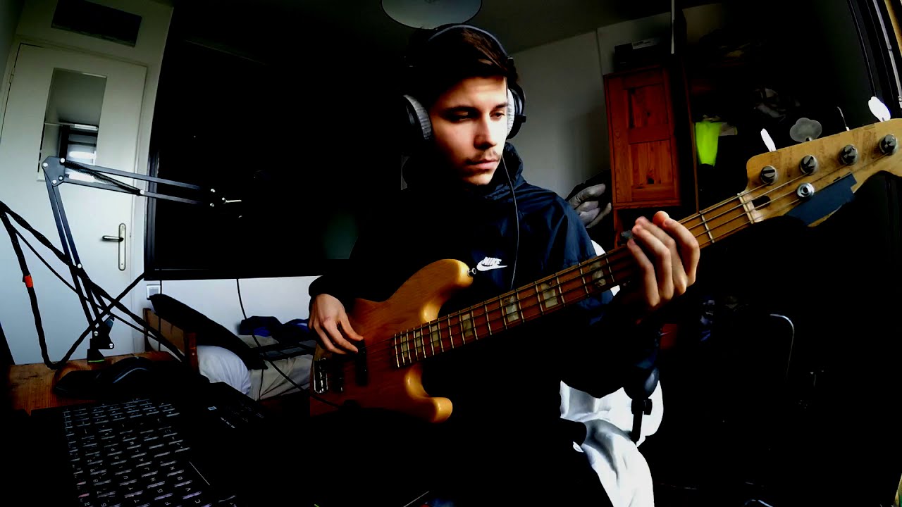 Lil Nas X - Holiday : Bass Cover (With Tabs)