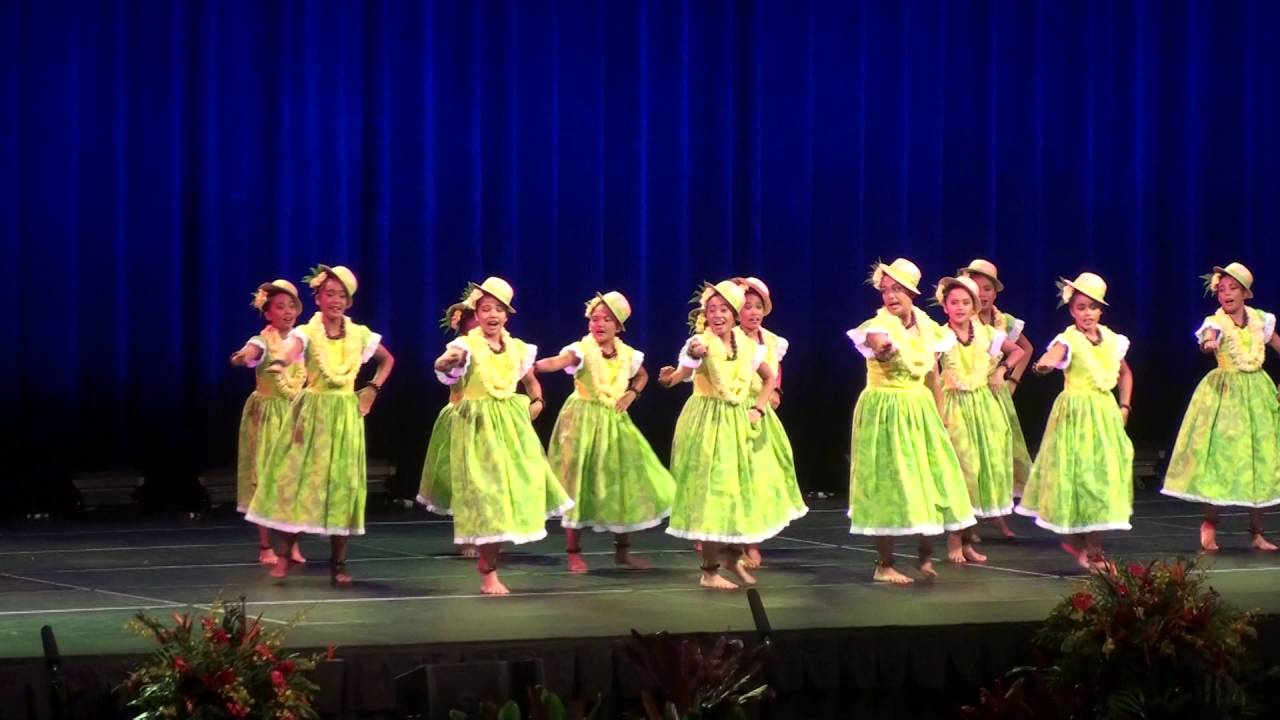 Hālau o 'Ka Hanu Lehua ('Auana) - 2016 Queen Lili'uokalani Keiki Hula Competition