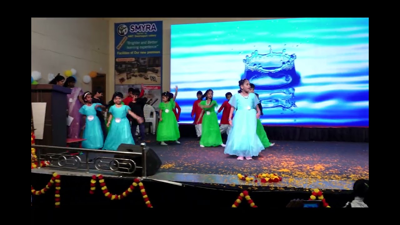 class- 2A dance performance Theme: COLOURS