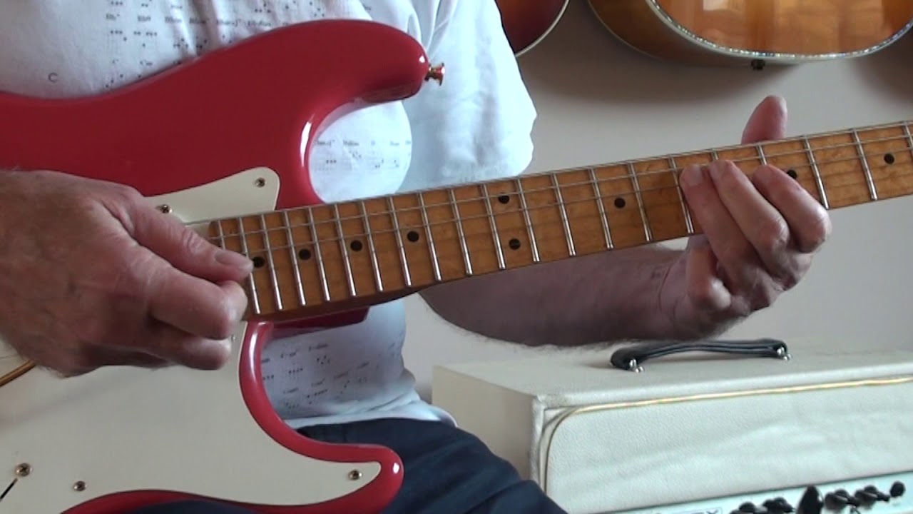Don't bring me down. ELO guitar cover by Phil McGarrick. FREE BT & TABS