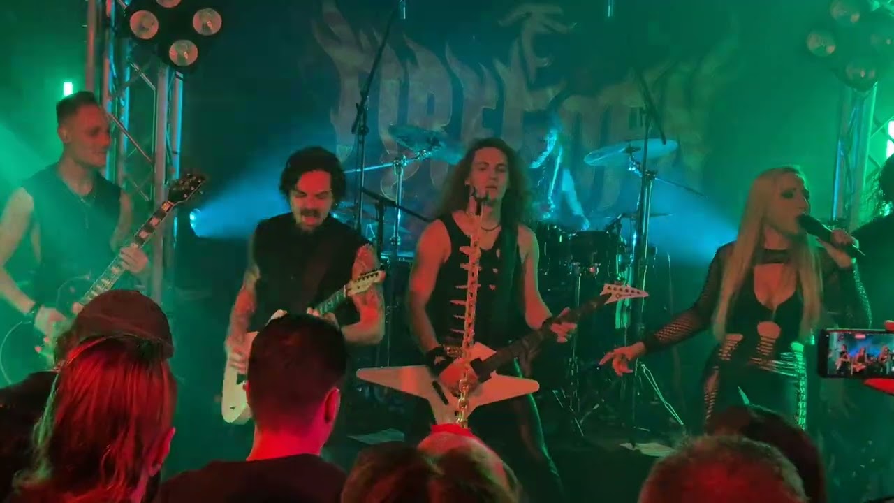 Fireborn feat. Flo - Pull The Trigger @Lörrach 24. Januar 2026