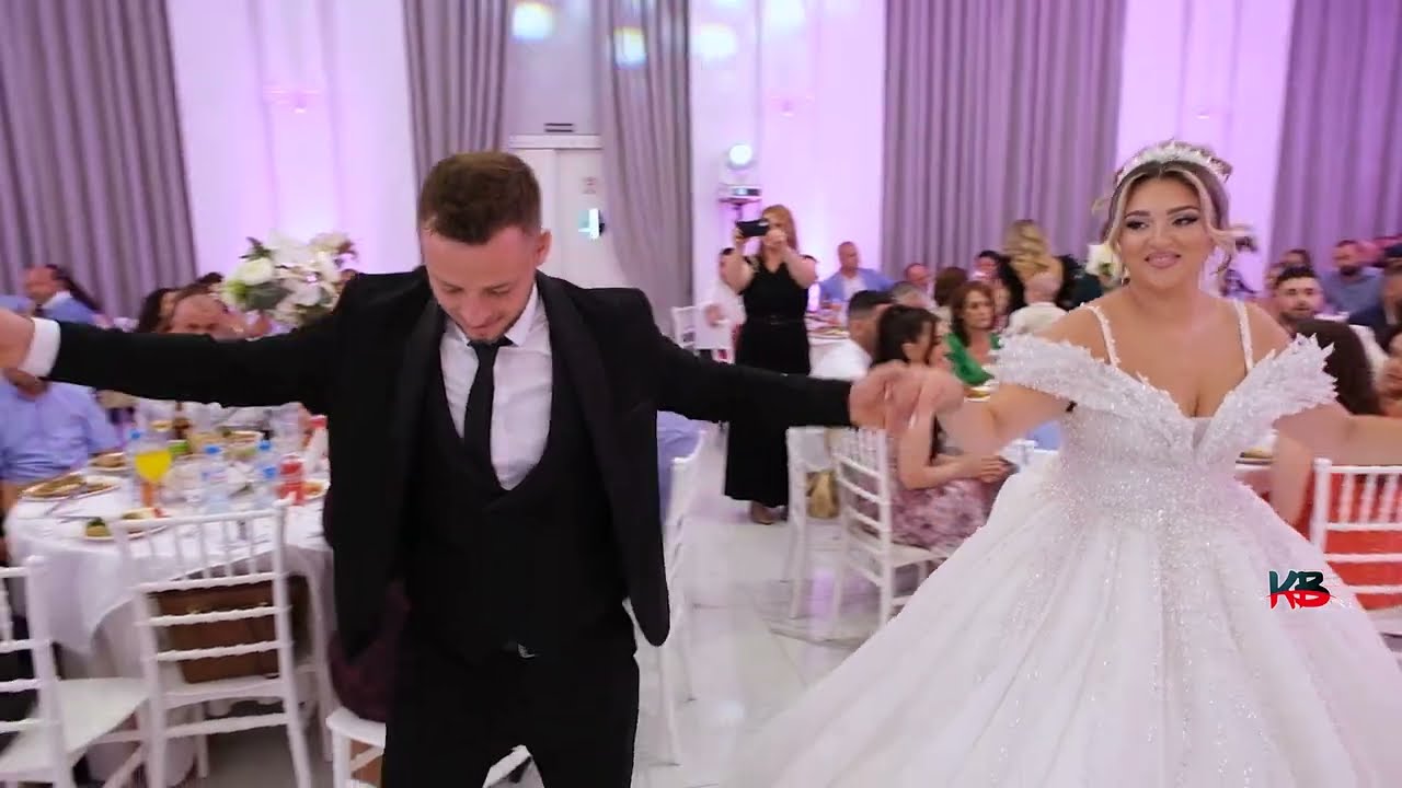 Familja Dhendrit ne Valle - Saimir Ahmeti, Familja Muça Live | Studio Klevi Official
