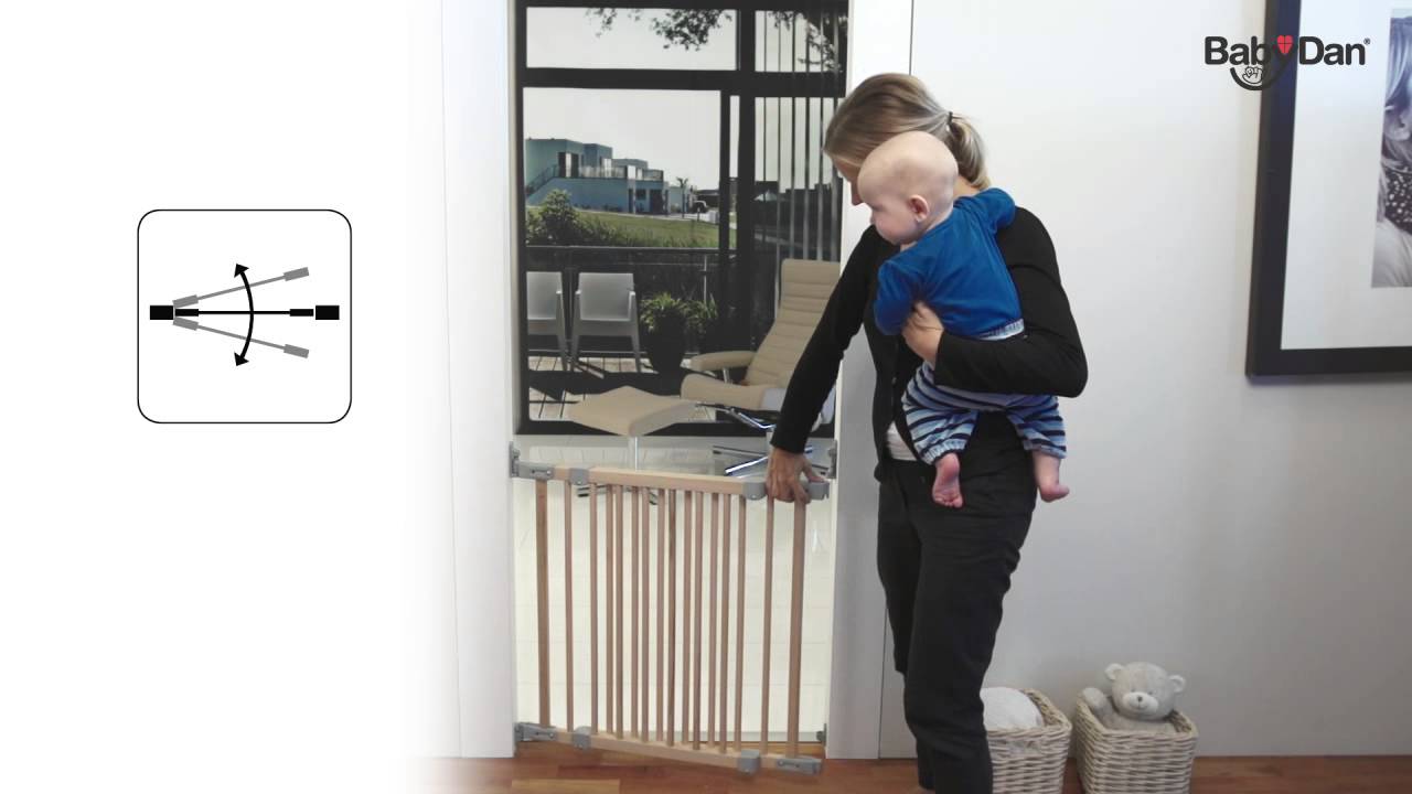 Flexi fit Holz Schutzgitter von Baby Dan