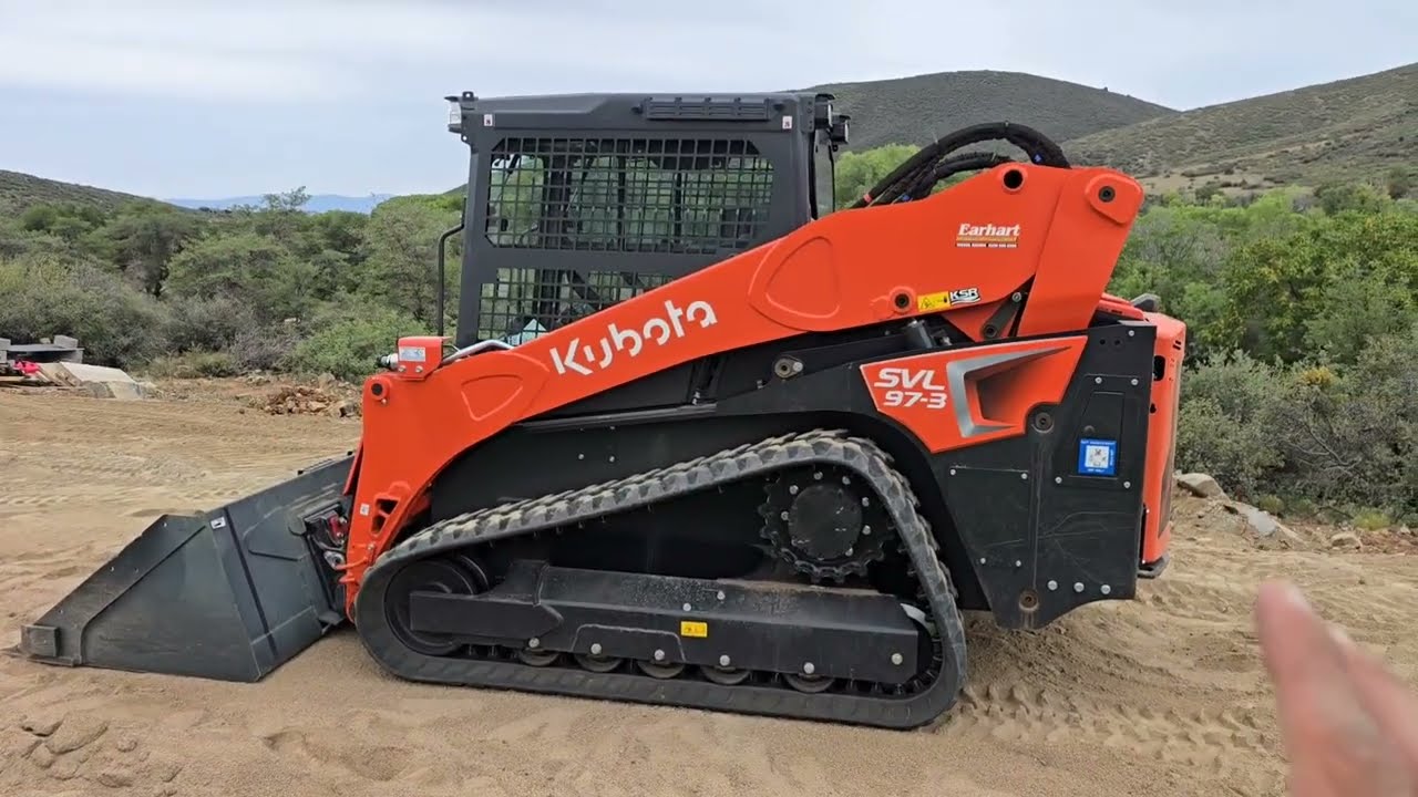 Likes, dislikes, and features of our new Kubota SVL 97-3 || Changes from the 97-2 to 97-3
