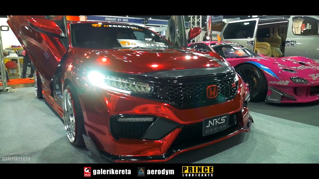 Red Chrome Honda Civic 2017 Sedan with Lambo Door