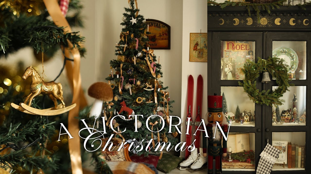 A Victorian christmas 🛷 || Baking, ghost stories, vintage tree, deco & more