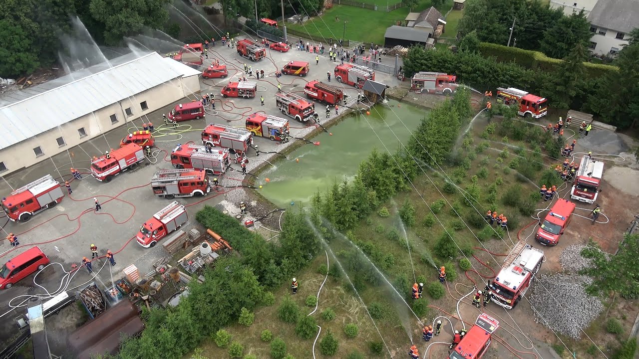 Mega Übung der Jugendfeuerwehren aus den Landkreisen Zwickau und Chemnitz