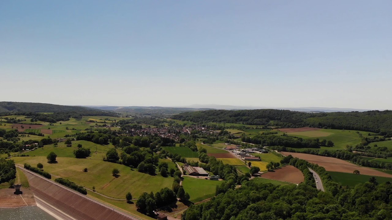 Niddatalsperre von oben 01 - DJI Mavic Air