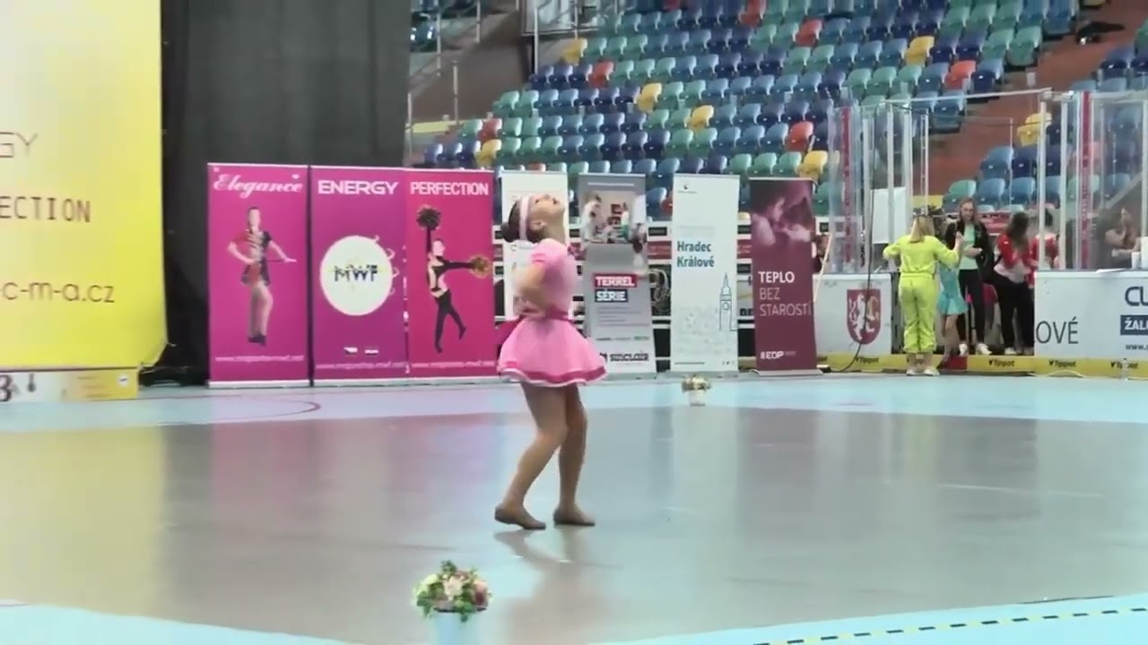 MČR CMA 2023 VerSário Hlučín Nela Čechová sólo baton kadet hobby