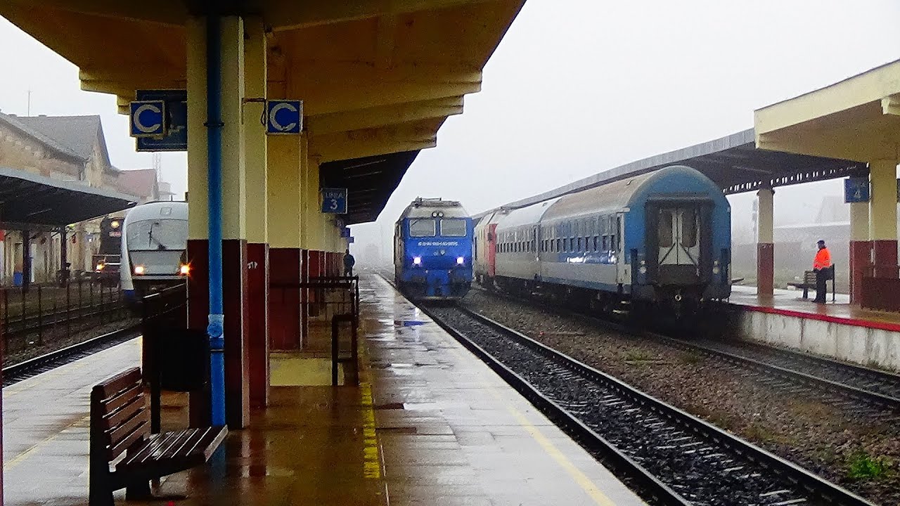 Trafic Feroviar/Rail Traffic in Oradea Station 17.December.2023.