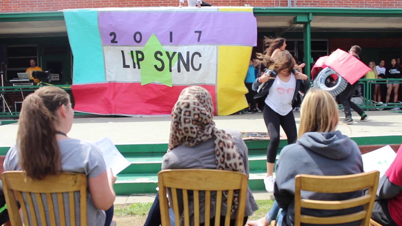 Sophomore Lip Sync 2017