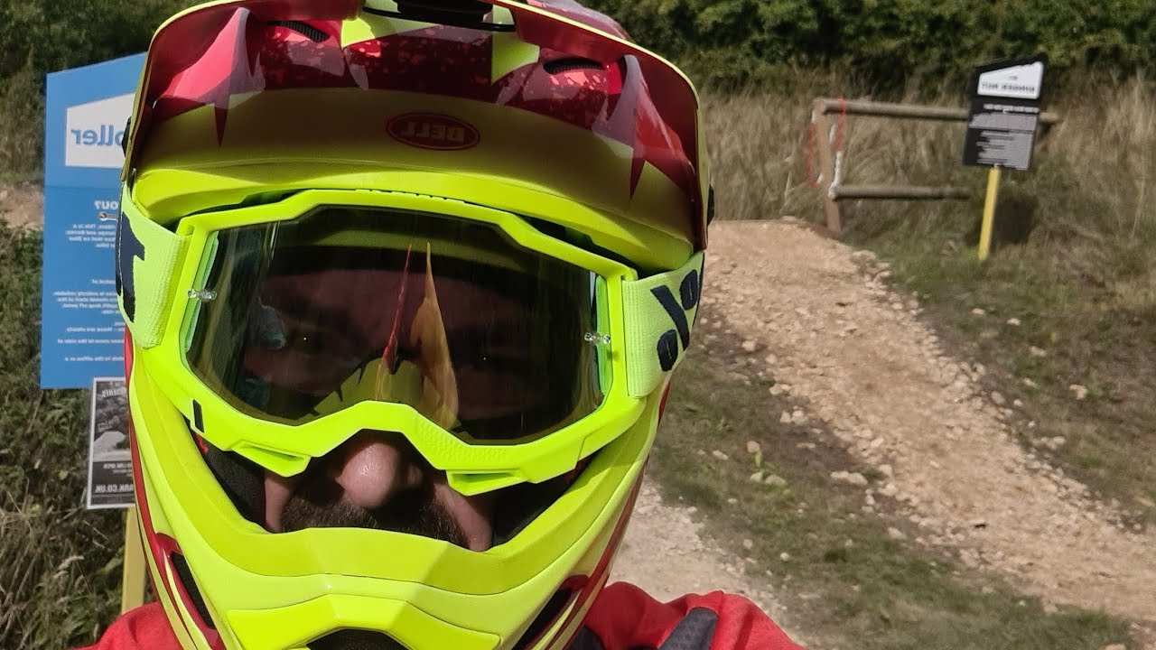 417 flyup bike park Superfly ( black run )