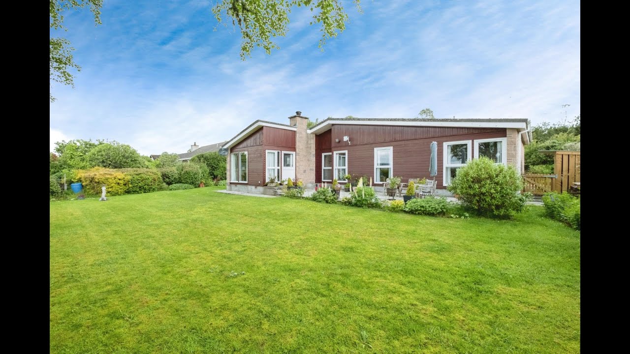 Royal Burgh of Dornoch - 4 Bedroom Detached Bungalow - Highlands of Scotland £315K
