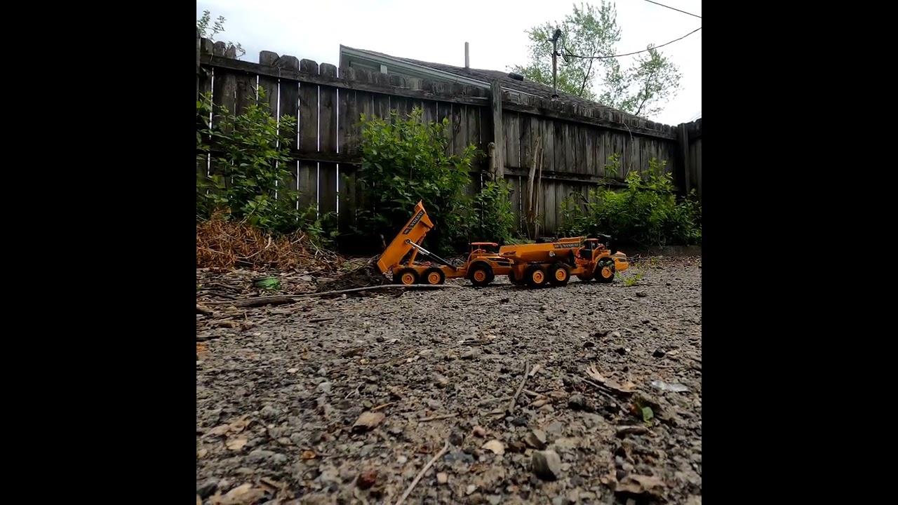 Double E 581 1/24 Scale Rc Dump Truck #rcconstruction #rcconstructionsite #rcvehicles #rctoys