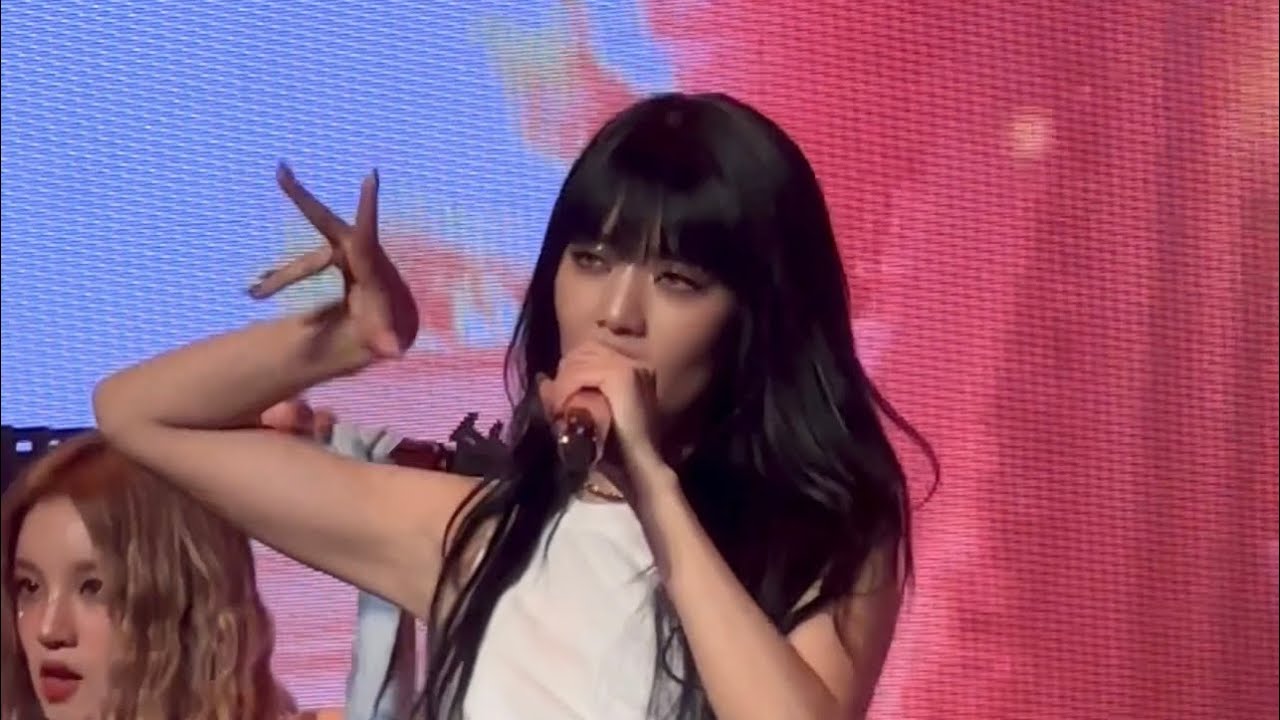 230618 I am FREE-TY 민니 MINNIE Lion 4K 직캠 FanCam cut