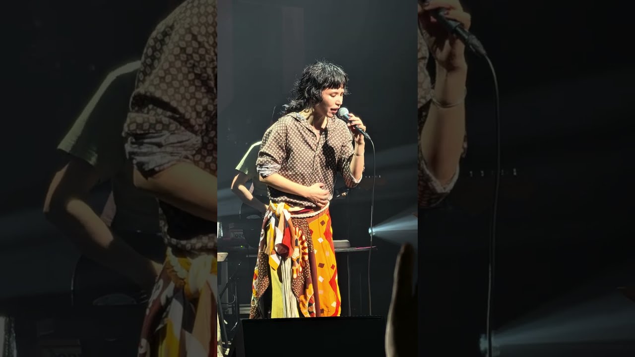 Superfly Superfly Hall Tour 2025 “Amazing Session”　人として (SUPER BEAVER cover)（2025年9月7日）