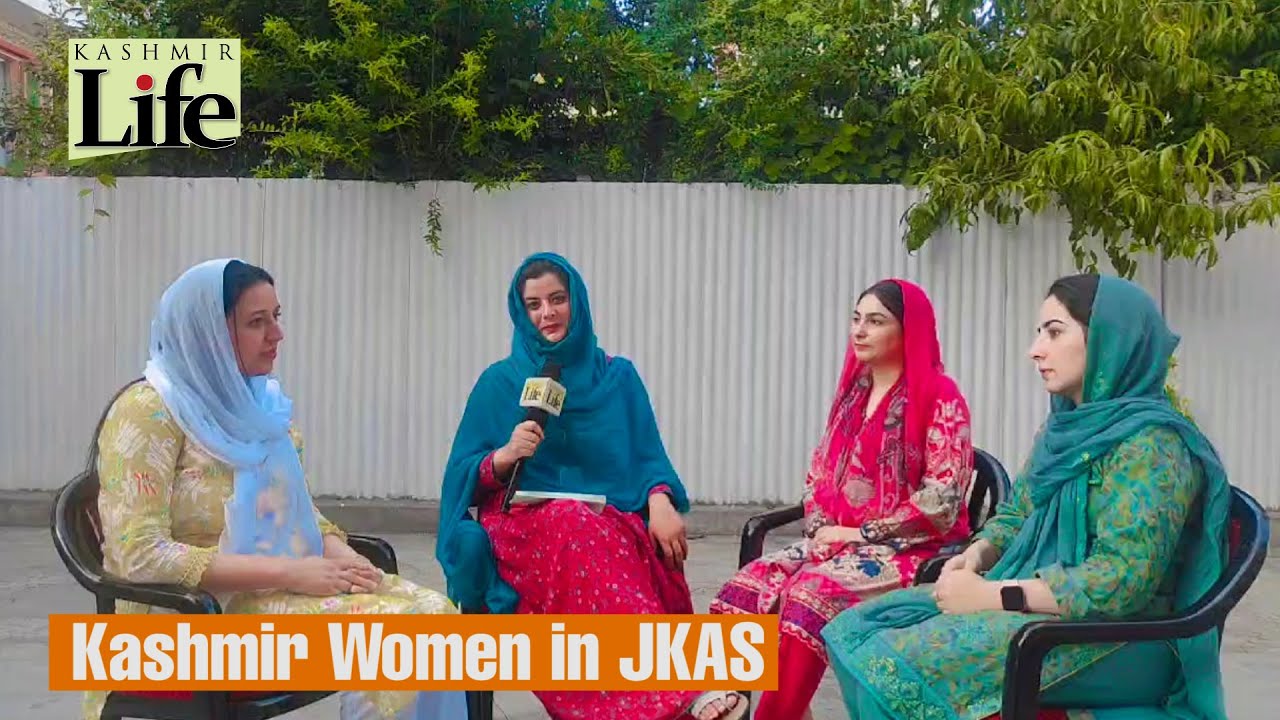 Kashmir Women in JKAS