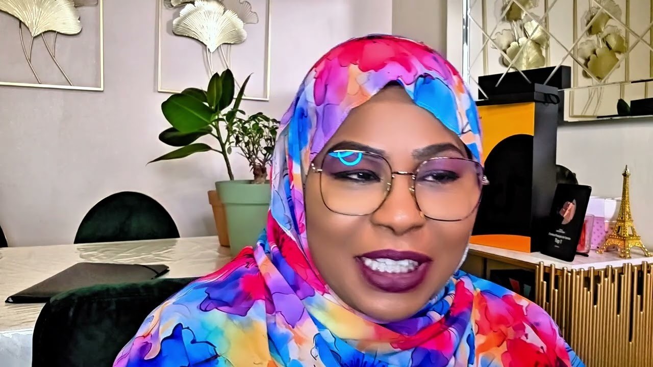 السواها السيكي ميكي رقدت شي لابتحكي ولا بتوصف