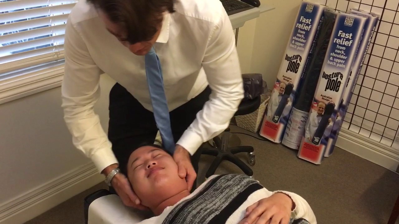 Chiropractic Adjustment - Full Body Relief | Dr Robbie Hunt | Wellbeing Chiropractic Melbourne