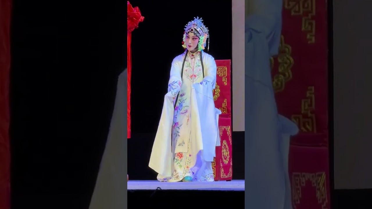 豫剧阎派经典碧玉簪张亚鸽演唱 听谯楼二更鼓虫声唧唧豫剧 阎派 碧玉簪 张亚鸽