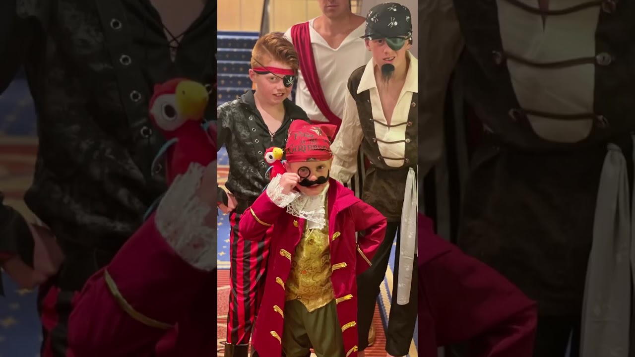 Disney Cruise Pirate Night | Parrot on his shoulder pirate costume