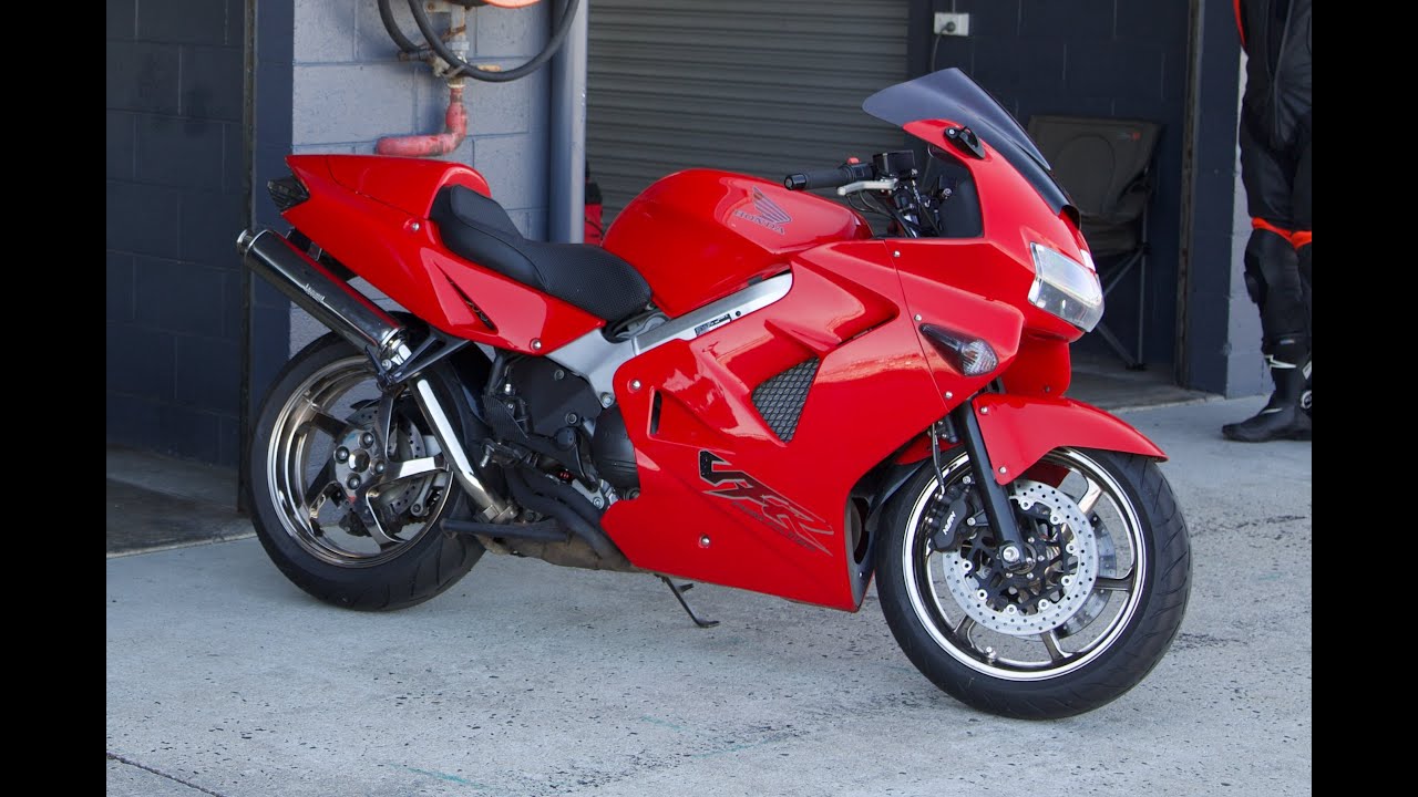 VFR800 '99 sound bite