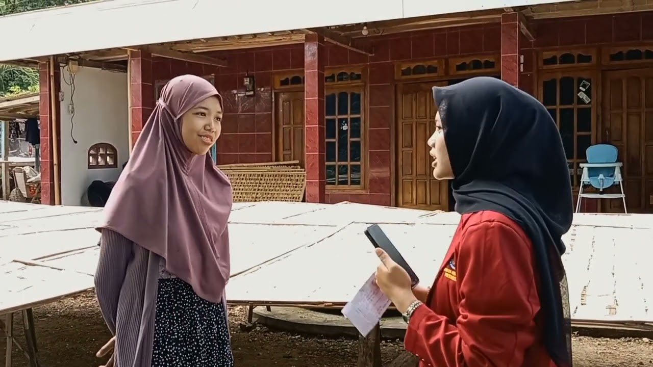 Produksi Krupuk Lempeng di Desa Kupuk, Kecamatan Bungkal, Kabupaten Ponorogo_KELSYA MAY_25170177