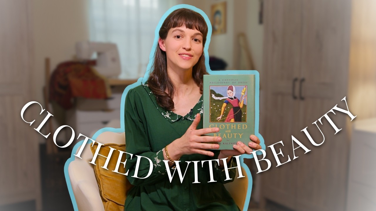 Анна Калиновска рассказывает о своей книге «Одетая в красоту».