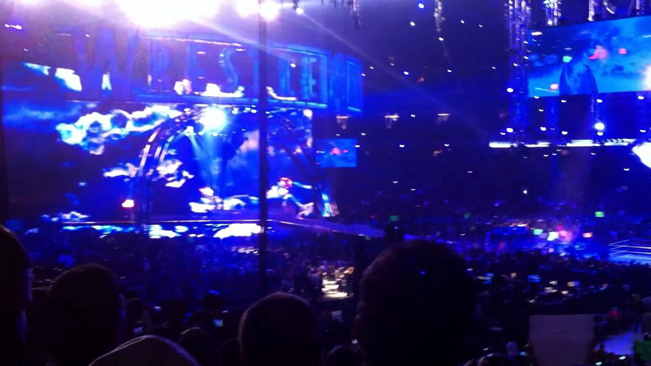 Wrestlemania 27 Undertaker's entrance