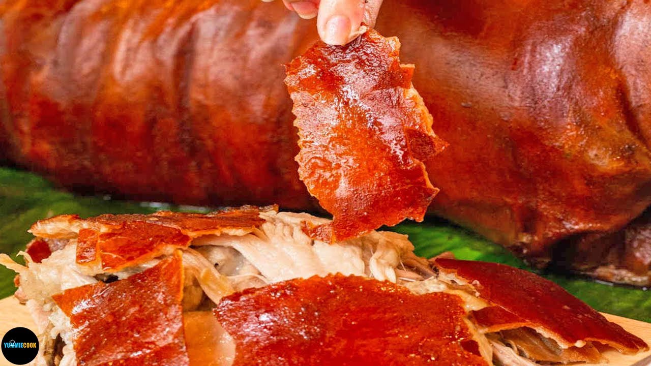Comida callejera vietnamita - El mejor tour del cerdo asado | YummieCook