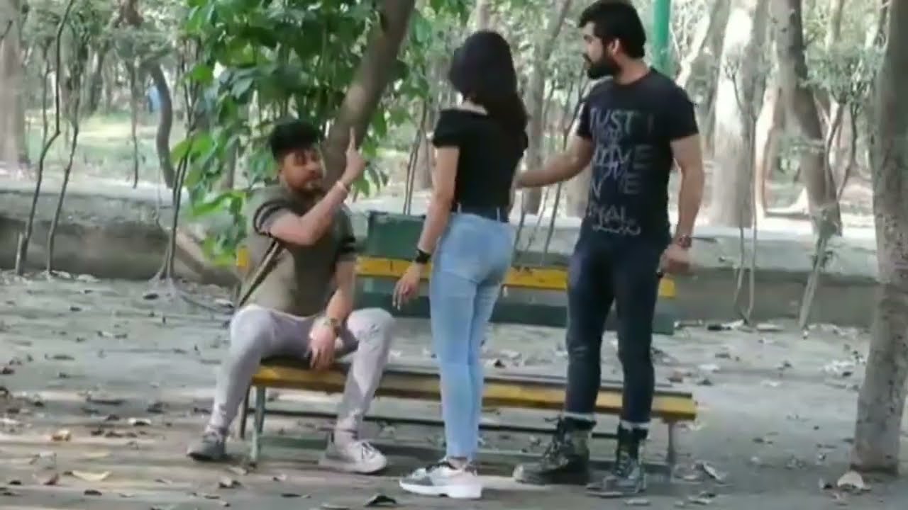 @Sujit Pandey or Ankur Jatuskaran  girlfriend se jogra