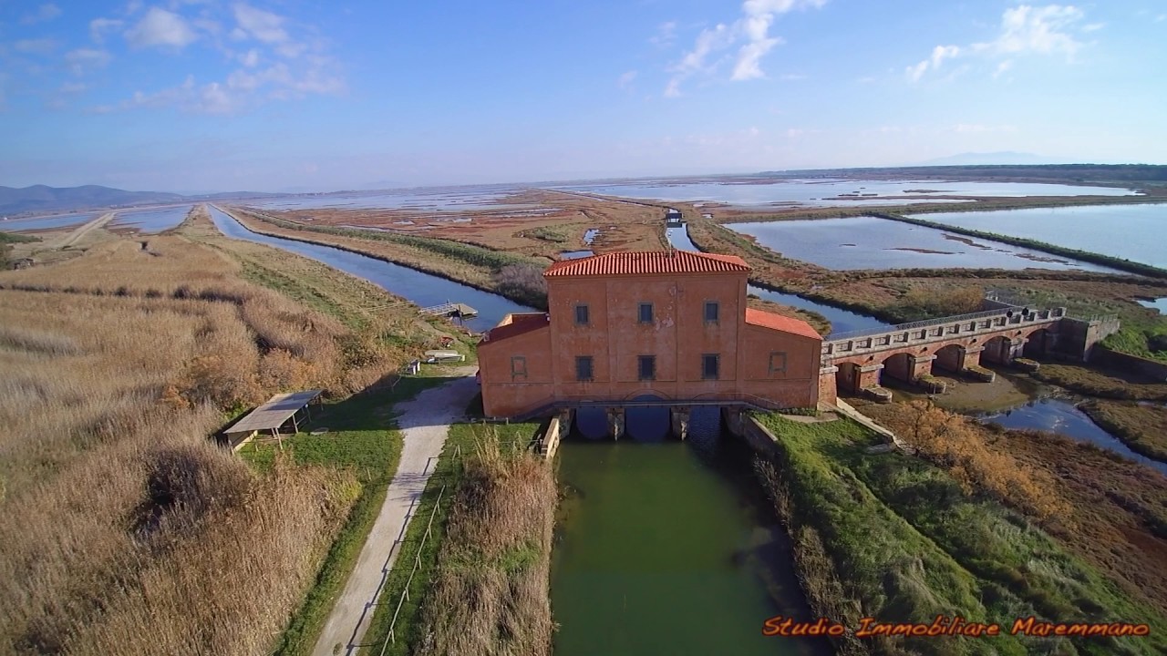 Castiglione della Pescaia, Casa Rossa Ximenes e la Diaccia Botrona