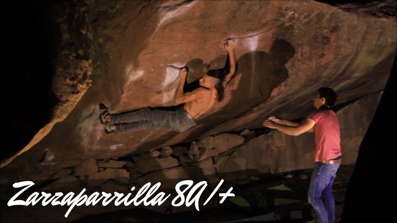 Zarzaparrilla 8A/+ | Albarracín Bouldering | Sector Parking