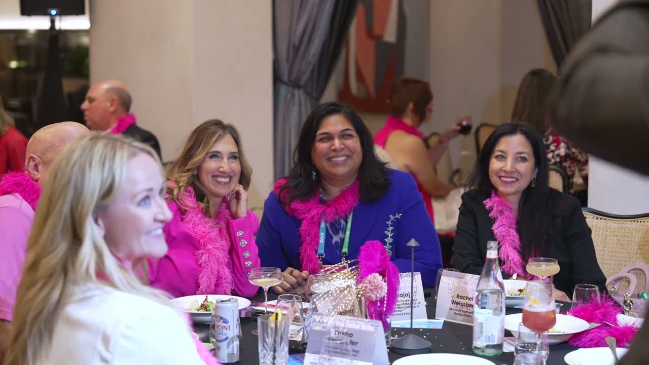 Pink Feather Social VIVE 2026