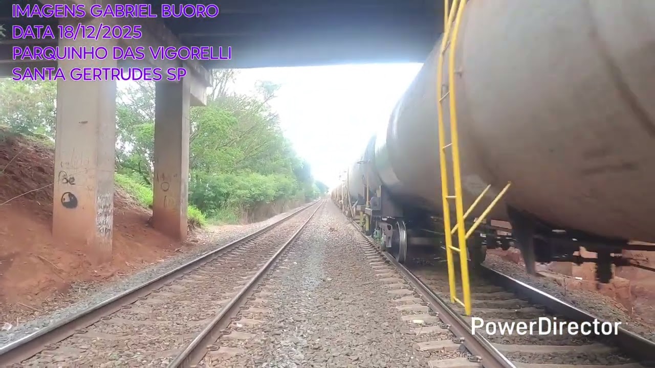 GE AC44i Rumo #8299 Passando Com Vagões De Tanqueiro 