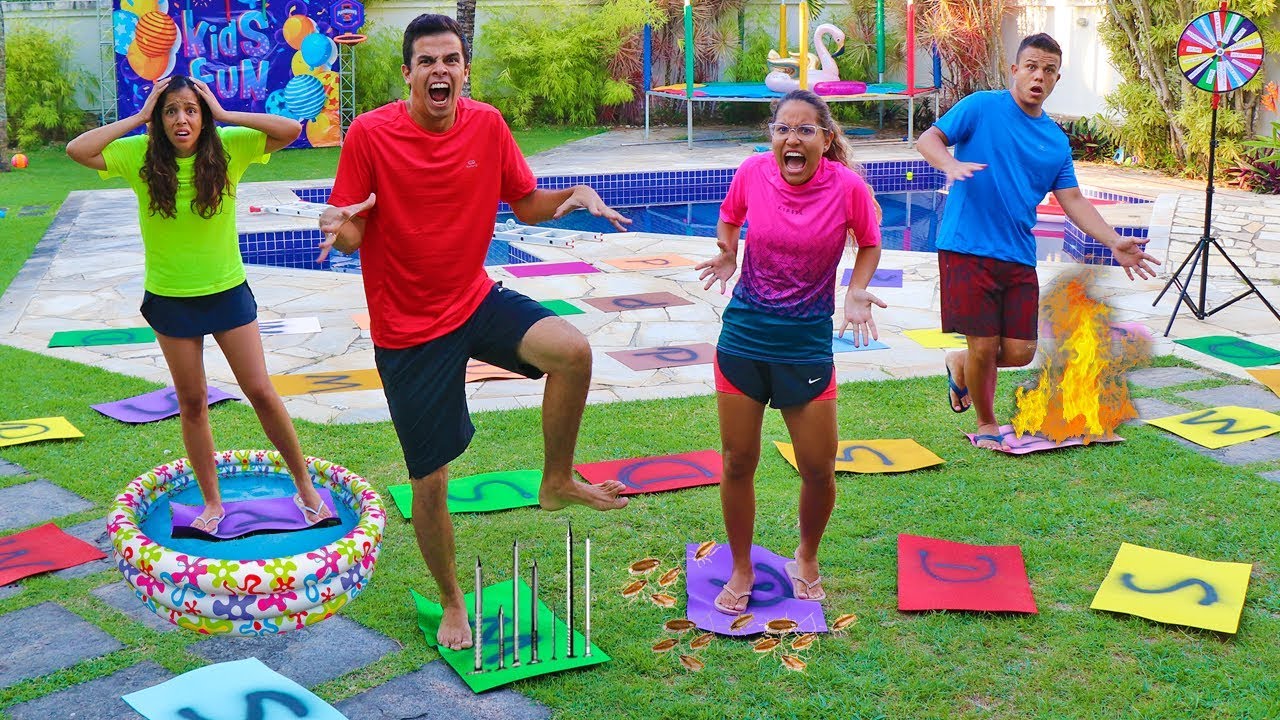 JOGO DE TABULEIRO GIGANTE PERIGOSO!